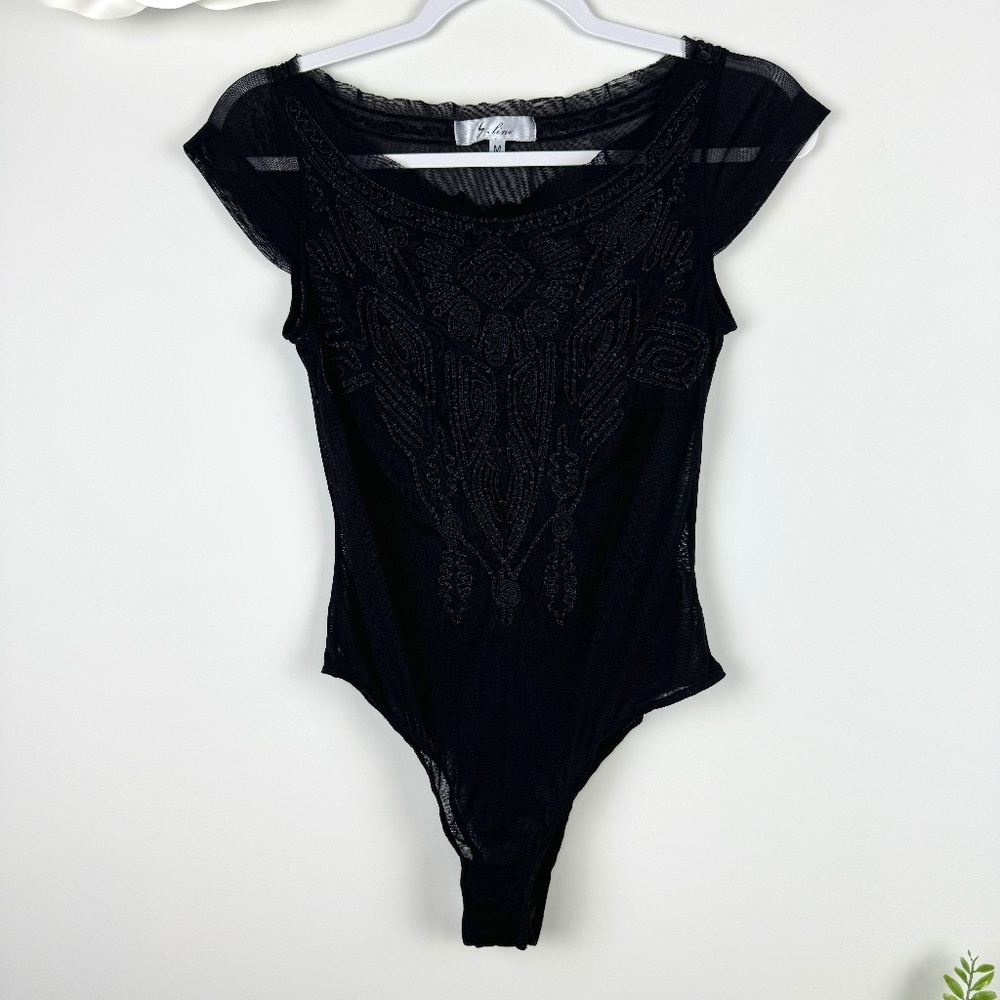 S. LINE Black Short Sleeve Bodysuit Front Woven Design / Size Medium
